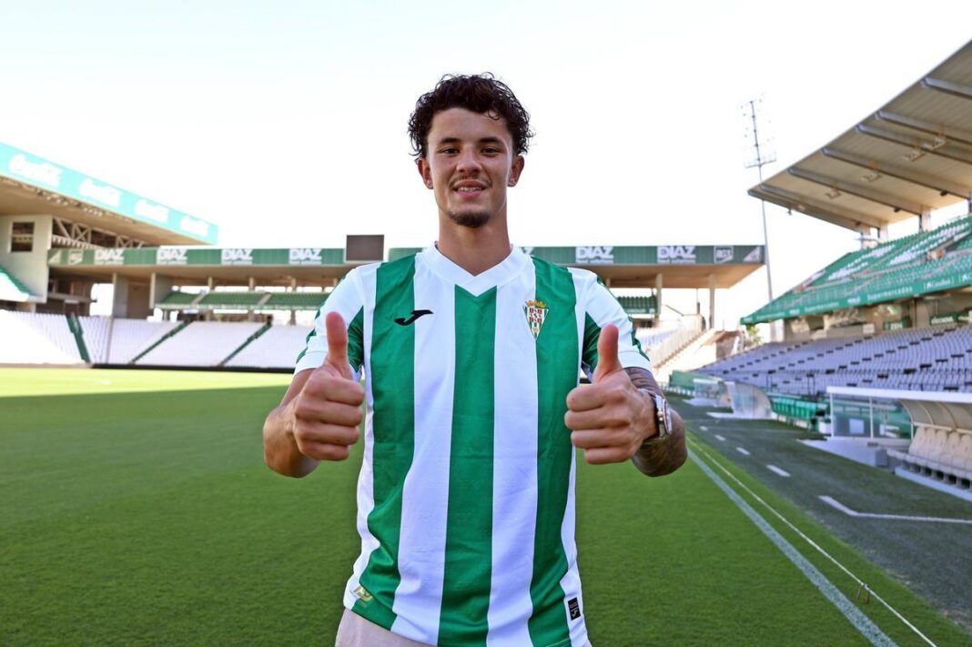 carlos-isaac-entra-en-la-lista-del-cordoba-cf-ante-el-burgos;-jude-soonsup-bell,-a-la-espera